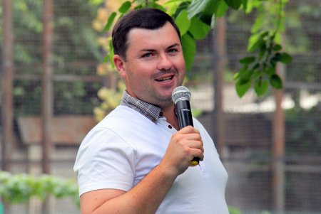 В Одесском зоопарке прошел День украинской песни (фоторепортаж)