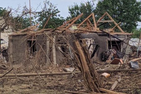 По факту обстрела российской крылатой ракетой жилого квартала в Одесской области начато уголовное производство (фото)