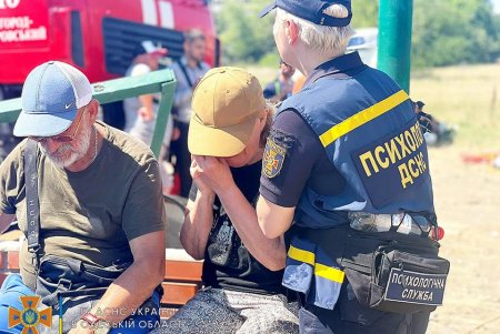 ГСЧС: Количество погибших от ракетного удара по поселку Сергеевка увеличилось  до 20 человек (фото, видео)