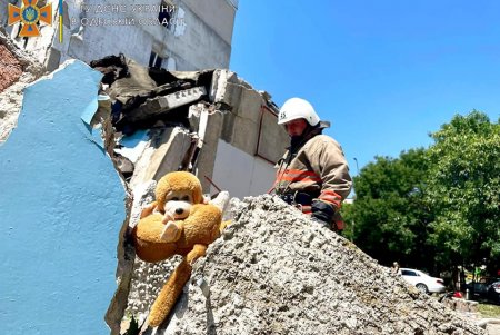 ГСЧС: Количество погибших от ракетного удара по поселку Сергеевка увеличилось  до 20 человек (фото, видео)
