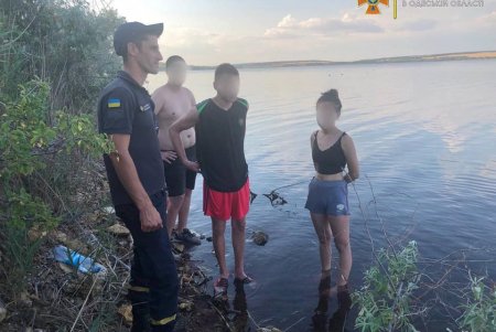 В Раздельнянском районе в ставке утонул 19-летний юноша, а на Тилигульском лимане подобную трагедию спасателям удалось предотвратить  (фото)