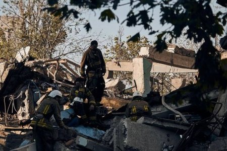Сегодня - день траура по погибшим в Одесской области вследствие ночного ракетного удара (фото)