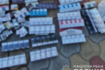 В ходе рейда по Одесской области полиция изъяла у торговцев сигареты на десятки тысяч гривен (фото)