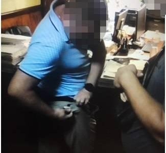 Под суд отправится одесский госисполнитель, требовавший от предпринимателя взятку