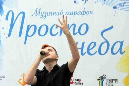 В ротонде Городского состоялся мультикультурный поэтически-вокальный вечер «Ковчег вдохновения» (фоторепортаж)