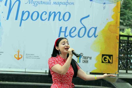 В ротонде Городского состоялся мультикультурный поэтически-вокальный вечер «Ковчег вдохновения» (фоторепортаж)