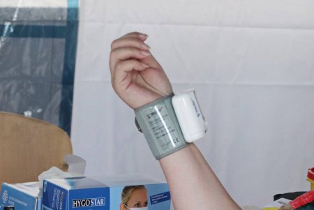В Приморском и Малиновском районах для одесситов и переселенцев работают мобильные медпункты (фото)