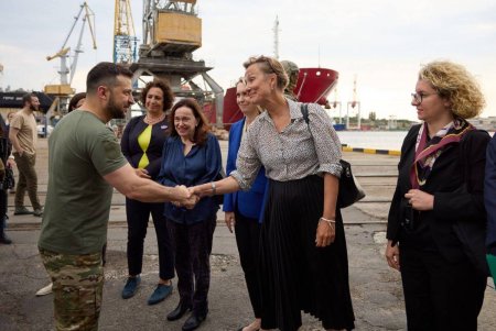 Президент Украины прибыл в Одессу, чтобы проконтролировать экспорт зерна (фото, видео)