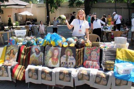 В Летнем театре Горсада прошел благотворительный праздник «Країна моя Україна» (фоторепортаж)