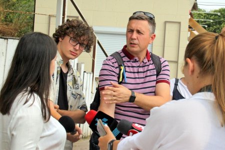 Из штольни, расположенной у знаменитого Желтого камня, произвели забор воды (фоторепортаж)