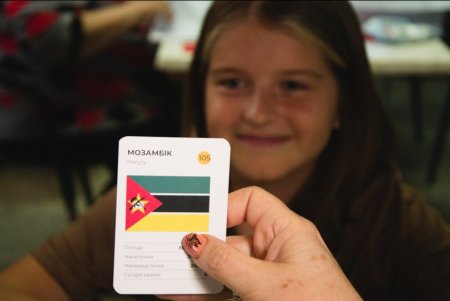 Играешь ты — побеждает ВСУ: 10-летняя девочка из Южного организовала викторину, чтобы помочь военным (фото)