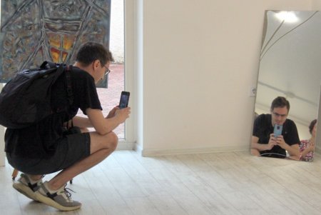 В Летнем театре одесситы увидели «Абстрактное и отраженное» (фоторепортаж)