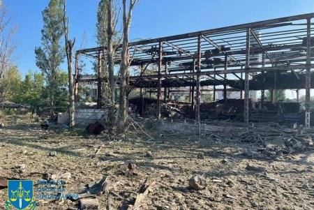 По факту ракетных ударов врага по базам отдыха и жилым домам в поселке Белгород-Днестровского района открыто уголовное производство (фото)