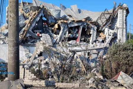 По факту ракетных ударов врага по базам отдыха и жилым домам в поселке Белгород-Днестровского района открыто уголовное производство (фото)
