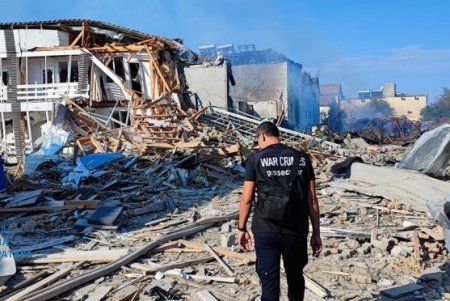 По факту ракетных ударов врага по базам отдыха и жилым домам в поселке Белгород-Днестровского района открыто уголовное производство (фото)