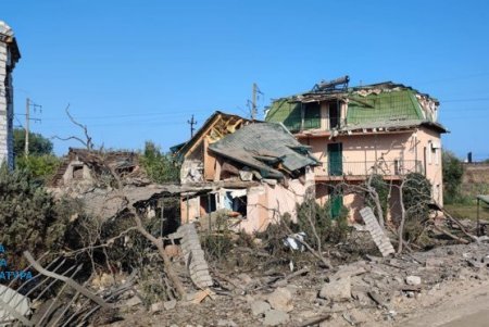 По факту ракетных ударов врага по базам отдыха и жилым домам в поселке Белгород-Днестровского района открыто уголовное производство (фото)