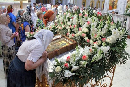 19 августа одесситы отмечают один из великих православных праздников - Яблочный Спас или Преображение Господне (фоторепортаж)