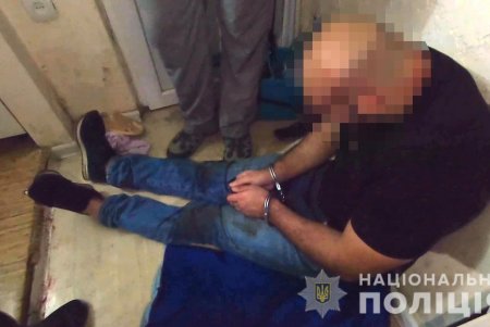 СБУ обезвредила преступную группировку, занимавшуюся вымогательствами и грабежами (фото, видео)