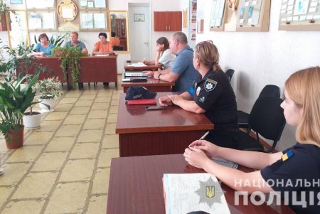 В Одесской области правоохранители и спасатели проверяют готовность школ к началу учебного года (фото)