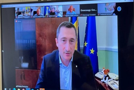 Мэр Одессы провел встречу с представителями «Ассоциации городов Украины» (фото) 
