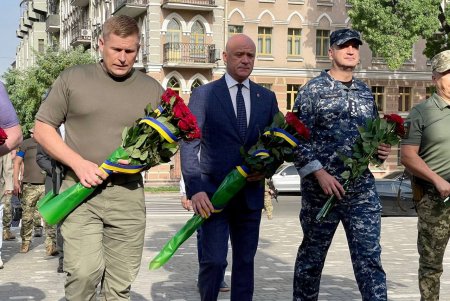 Мэр Одессы: Украинская Независимость – пример борьбы за свободное будущее (фото)