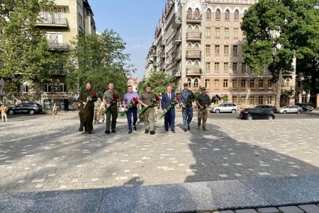 Мэр Одессы: Украинская Независимость – пример борьбы за свободное будущее (фото)