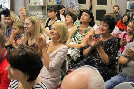 «Творческие дети Одессы – детям-переселенцам»: юные музыканты подготовили для сверстников концерт (фоторепортаж)