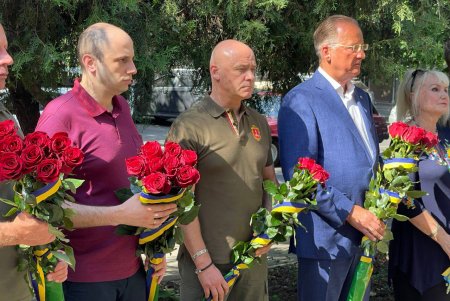 Я безгранично благодарен героям, защищающим нашу страну и родителям, воспитавшим таких героев, - Геннадий Труханов (фото)