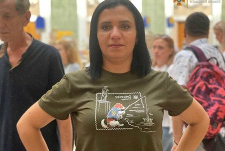 В Одессе состоялось торжественное погашение благотворительной марки с псом Патроном (фото)