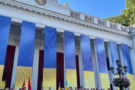 Евгений Голубовский стал почетным гражданином Одессы: по случаю Дня города вручены Почетные награды (фото)