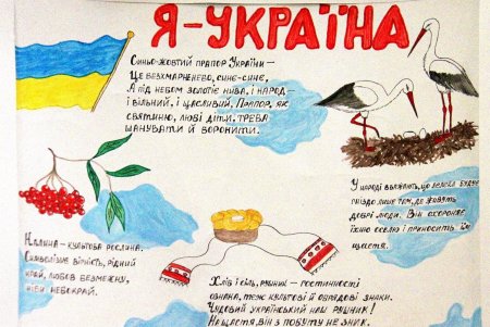 Юным зрителям в ТЮЗе показали спектакль, а в фойе театра открылась выставка «Вместе к победе» (фоторепортаж) 
