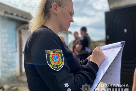 Во время семейной ссоры выпившая женщина ударила супруга ножом в спину: он скончался от кровопотери (фото, видео)