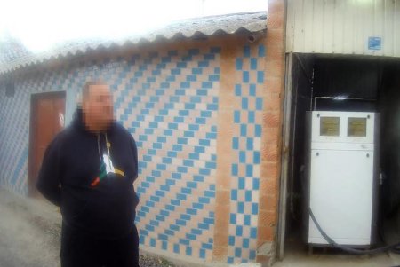 Жительница Килийской громады организовала подпольную автозаправку (фото)