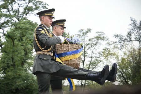 Президент почтил память жертв трагедии Бабьего Яра (фото)