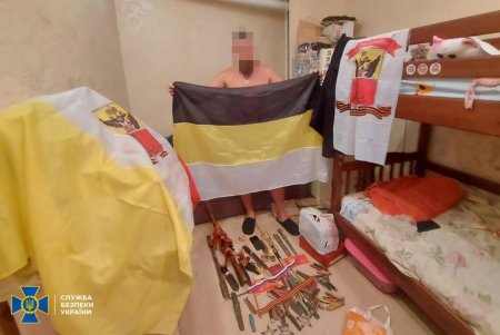 В Одессе СБУ задержала российского агента, который скрыто фотографировал защитников города и выяснял места их дислокации (фото)