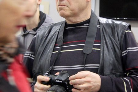 Во Всемирном клубе одесситов открылась выставка работ талантливой студентки семинарии (фоторепортаж)