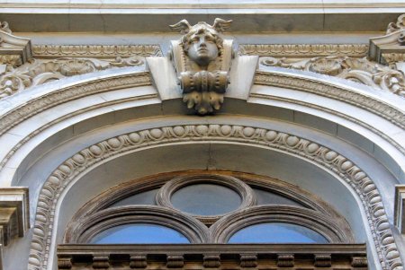 Греческая: от старинных купеческих особняков до современных строений, которые вписались в неповторимую атмосферу известной улицы (фоторепортаж) 