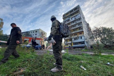 Российские самолеты выпустили по Запорожью 12 ракет: много погибших и раненных (фото)