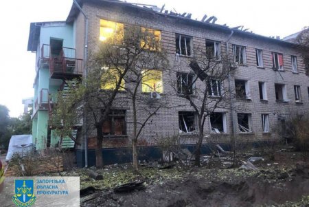 Второй день массированных ударов по объектам критической инфраструктуры, жилым домам и гражданам Украины (фоторепортаж)