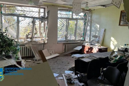 Второй день массированных ударов по объектам критической инфраструктуры, жилым домам и гражданам Украины (фоторепортаж)