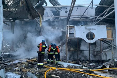 Второй день массированных ударов по объектам критической инфраструктуры, жилым домам и гражданам Украины (фоторепортаж)