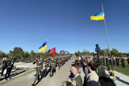 В Одессе установили Казацкий крест на месте захоронений военных (фото, видео)