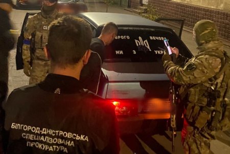 Инспектор пограничной службы отдела «Рени» организовал вместе с соучастником незаконный канал переправки мужчин призывного возраста за пределы Украины.