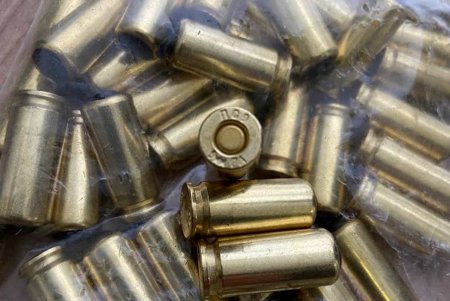 Одесские таможенники изъяли из двух авто оружие и боеприпасы, которые пытались незаконно перевезти в Молдову (фото)