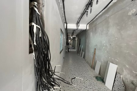 Несмотря на войну в Одесской городской инфекционной больнице идет ремонт детского корпуса (фото)