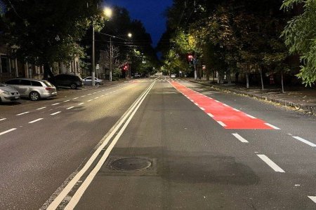 На Успенской обновлена дорожная разметка, установлены знаки и обустроены велодорожки (фото)
