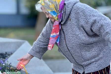81-я годовщина трагедии: одесситы почтили память 25 тысяч горожан, сожженных на пороховых складах (фото)