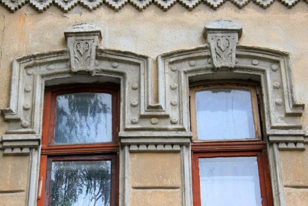 Старые дома, граффити и архитектурные сокровища улицы Кузнечной: воскресная прогулка по старой Одессе (фоторепортаж)