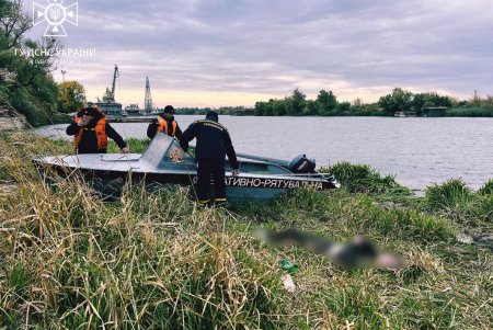 На Дунае спасатели нашли утопленника (фото)