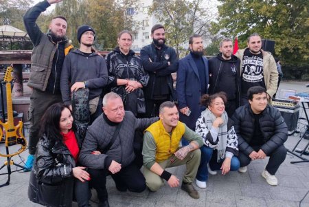 Благотворительный концерт в поддержку ВСУ провели в Одессе (фото)